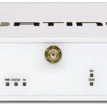 FortiGate 40F-3G4G: 5 puertos GE RJ45 (incluido 1 puerto WAN, 4 puertos internos) con módulo WAN inalámbrico 3G/4G/LTE integrado, 3 antenas SMA WWAN externas incluidas.