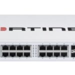 FortiGate-120G: 18 puertos GE RJ45 (incluido 1 puerto MGMT, 1 puerto HA, 16 puertos de conmutador), 8 ranuras GE SFP, 4 ranuras 10GE SFP+, aceleración de hardware SP5, fuentes de alimentación de CA duales