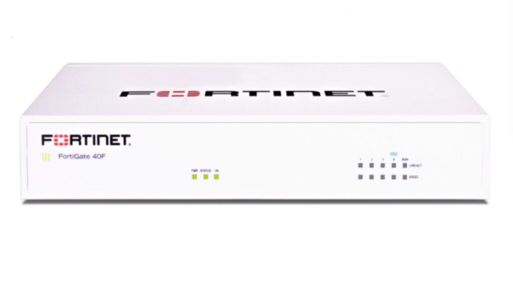FortiGate-40F: Equipo 5 puertos GE RJ45 (incluidos 1 puerto WAN y 4 puertos internos)